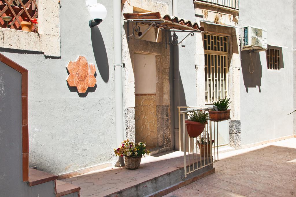 B&B Garibaldi Catania Luaran gambar